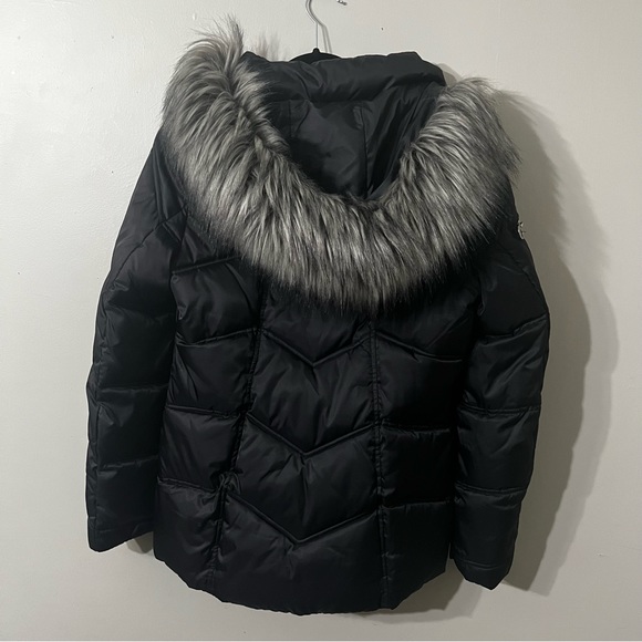 Ladies’ Nautica Puffer Coat - Picture 3 of 6